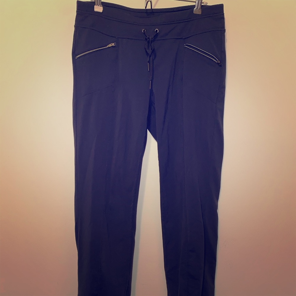 ATHLETA Metro Slouch Pants Black | MT Medium Tall